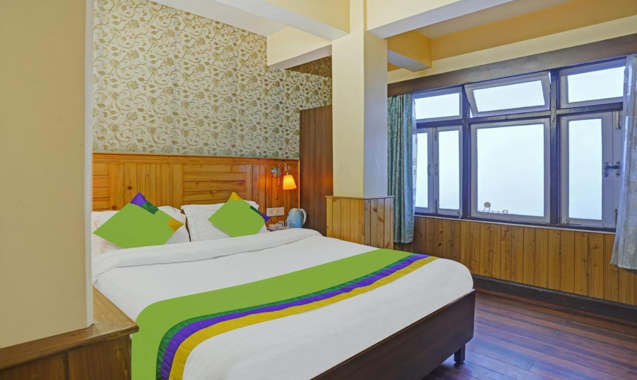 Treebo Trend The Pinewood Hotel Darjeeling  Exterior photo