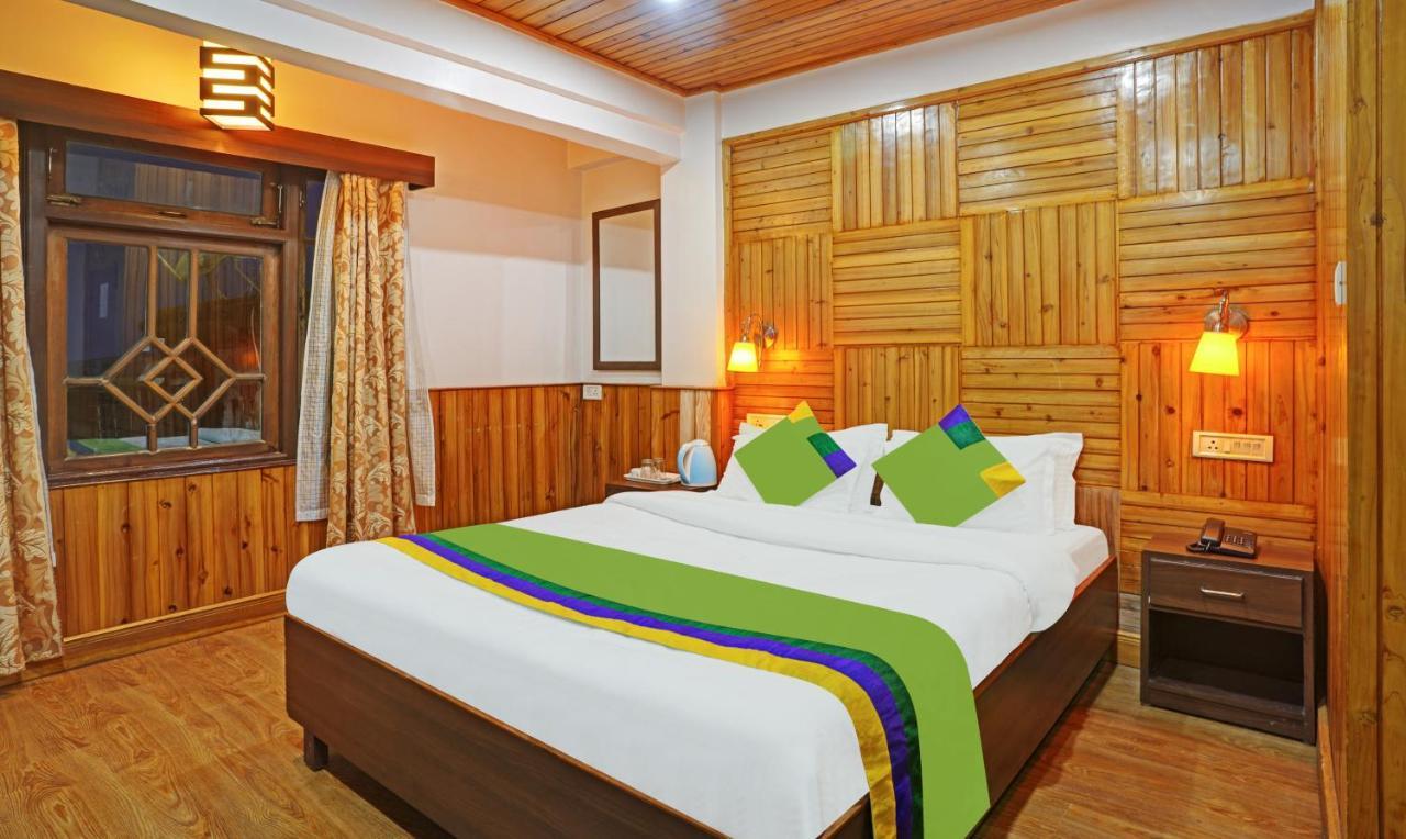 Treebo Trend The Pinewood Hotel Darjeeling  Exterior photo