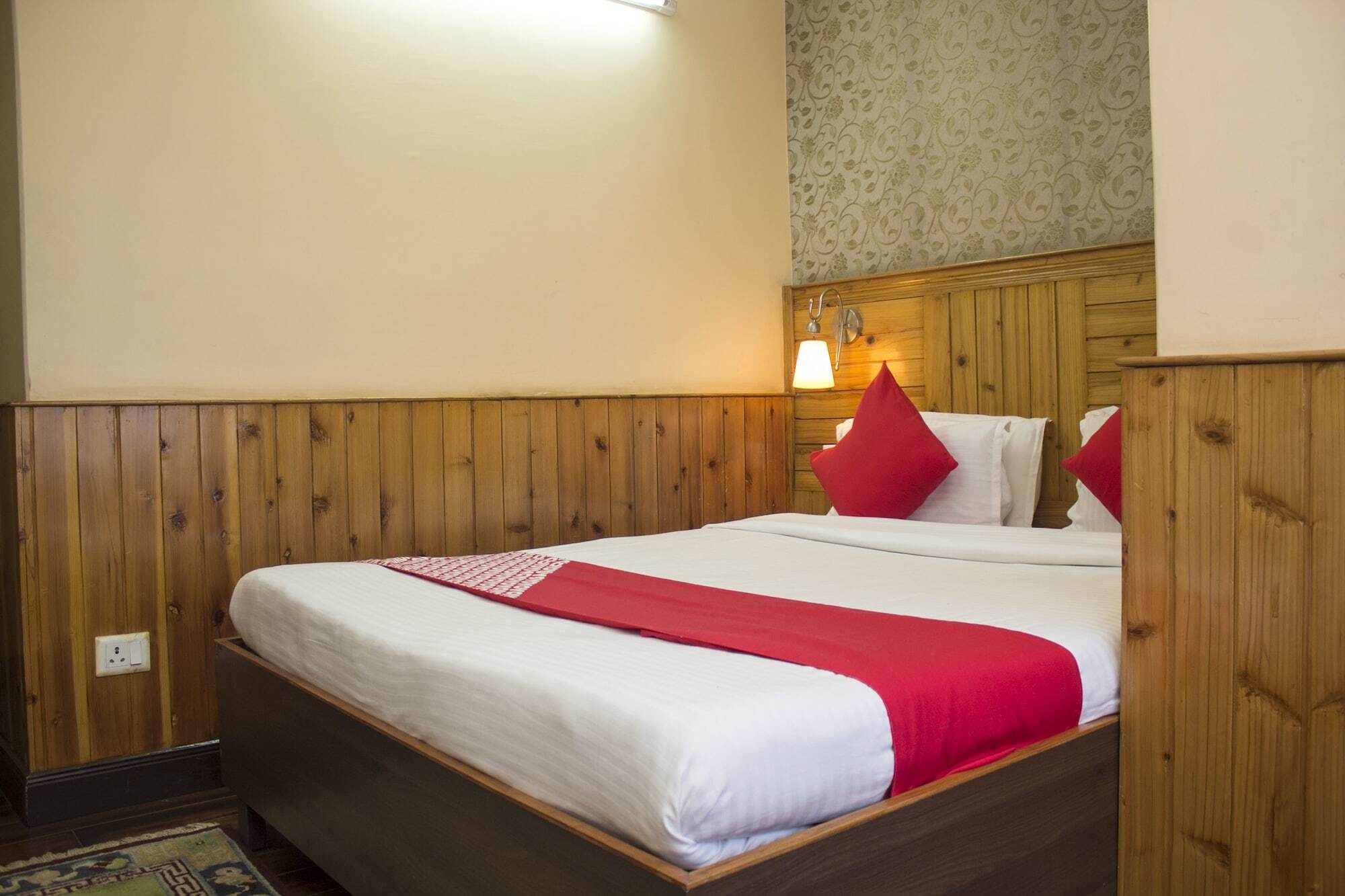 Treebo Trend The Pinewood Hotel Darjeeling  Exterior photo
